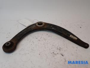 Used Front wishbone, right Peugeot 3008 I (0U/HU) 1.6 16V THP 155 Price € 25,00 Margin scheme offered by Maresia Parts