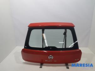 Used Tailgate Fiat Punto Evo (199) 1.3 JTD Multijet 85 16V Euro 5 Price € 105,00 Margin scheme offered by Maresia Parts