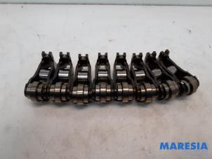 Used Rocker arm Peugeot 308 (4A/C) 1.6 VTI 16V Price € 50,00 Margin scheme offered by Maresia Parts