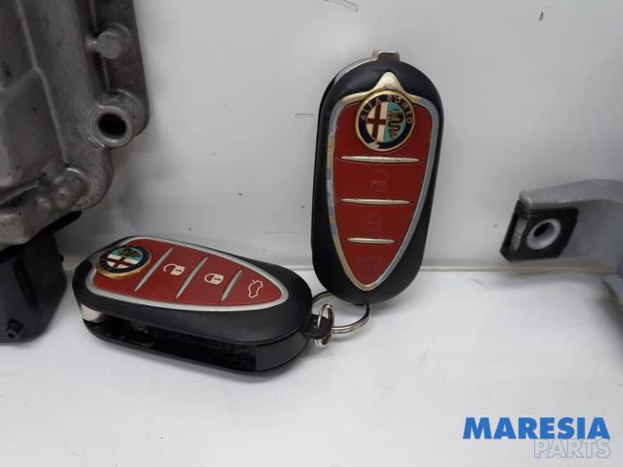 Engine management computer from a Alfa Romeo MiTo (955) 1.4 TB 16V 2009