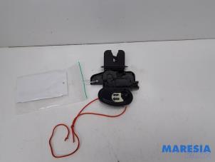Used Tailgate lock mechanism Alfa Romeo Giulia (952) 2.0 T 16V Veloce Q4 Price on request offered by Maresia Parts