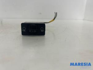 Used AIH headlight switch Citroen C3 (SC) 1.0 Vti 68 12V Price € 9,50 Margin scheme offered by Maresia Parts
