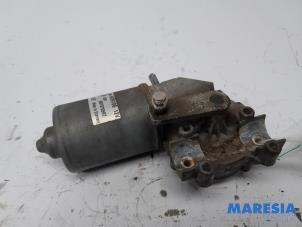 Used Front wiper motor Alfa Romeo MiTo (955) 1.4 TB 16V Price € 35,00 Margin scheme offered by Maresia Parts