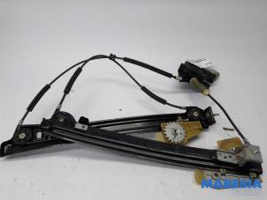 Used Window mechanism 2-door, front right Alfa Romeo MiTo (955) 1.4 TB 16V Price € 60,00 Margin scheme offered by Maresia Parts