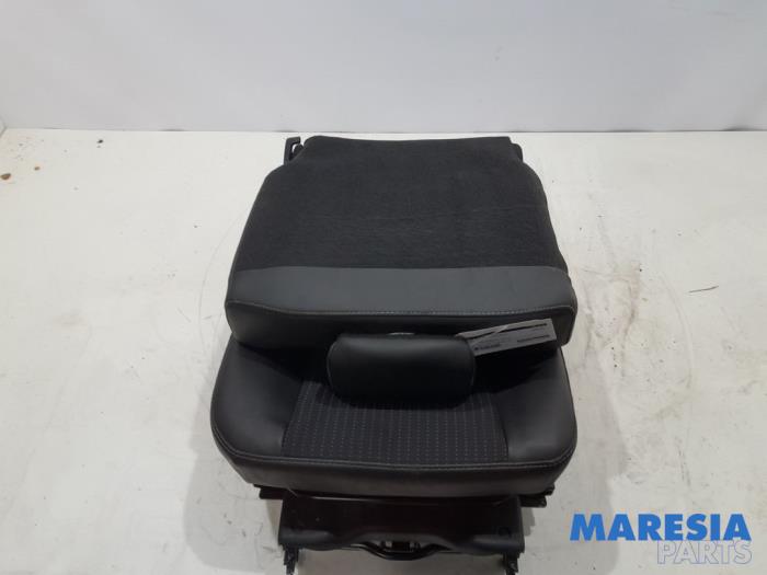 Rear seat from a Renault Scénic III (JZ) 1.5 dCi 110 2013