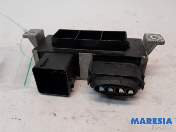 Used Cooling computer Renault Scénic III (JZ) 1.5 dCi 110 Price € 25,00 Margin scheme offered by Maresia Parts
