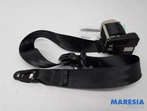Used Rear seatbelt, right Renault Twingo II (CN) 1.2 16V Price € 30,00 Margin scheme offered by Maresia Parts