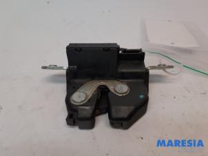 Used Tailgate lock mechanism Fiat Punto Evo (199) 1.3 JTD Multijet 85 16V Euro 5 Price € 20,00 Margin scheme offered by Maresia Parts