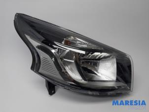 Usagé Optique avant principal droit Nissan NV 300 1.6 dCi 125 Prix € 181,49 Prix TTC proposé par Maresia Parts