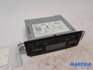 Used Radio Nissan NV 300 1.6 dCi 125 Price € 175,45 Inclusive VAT offered by Maresia Parts