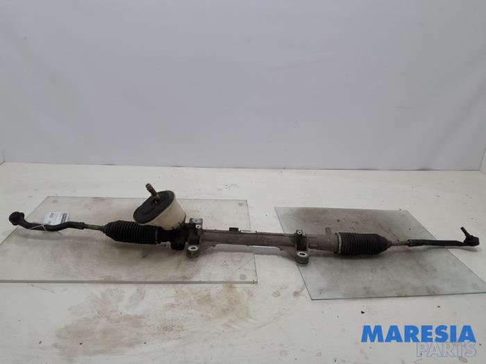 Steering box from a Renault Scénic III (JZ) 1.5 dCi 110 2013