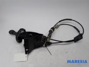 Used Gear stick Nissan NV 300 1.6 dCi 125 Price € 60,50 Inclusive VAT offered by Maresia Parts