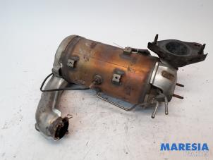 Used Particulate filter Renault Scénic III (JZ) 1.5 dCi 110 Price € 300,00 Margin scheme offered by Maresia Parts