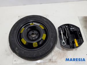 Used Jackkit + spare wheel Peugeot 3008 I (0U/HU) 1.6 16V THP 155 Price € 120,00 Margin scheme offered by Maresia Parts