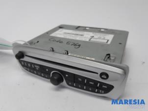 Used Radio CD player Renault Megane III Berline (BZ) 1.6 16V Price € 100,00 Margin scheme offered by Maresia Parts