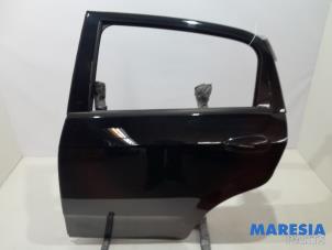 Used Rear door 4-door, left Fiat Punto III (199) 0.9 TwinAir Turbo 100 Price € 129,95 Margin scheme offered by Maresia Parts