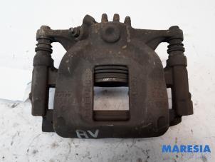 Used Front brake calliper, right Nissan NV 300 1.6 dCi 125 Price € 127,05 Inclusive VAT offered by Maresia Parts