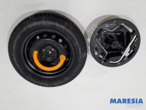 Used Jackkit + spare wheel Fiat Punto III (199) 0.9 TwinAir Turbo 100 Price € 105,00 Margin scheme offered by Maresia Parts