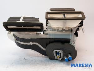 Used Heater housing Fiat Punto III (199) 0.9 TwinAir Turbo 100 Price € 250,00 Margin scheme offered by Maresia Parts