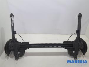 Used Rear-wheel drive axle Renault Trafic (1FL/2FL/3FL/4FL) 1.6 dCi 95 Price € 254,10 Inclusive VAT offered by Maresia Parts