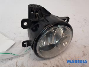 Used Fog light, front left Fiat Punto III (199) 0.9 TwinAir Turbo 100 Price € 15,00 Margin scheme offered by Maresia Parts