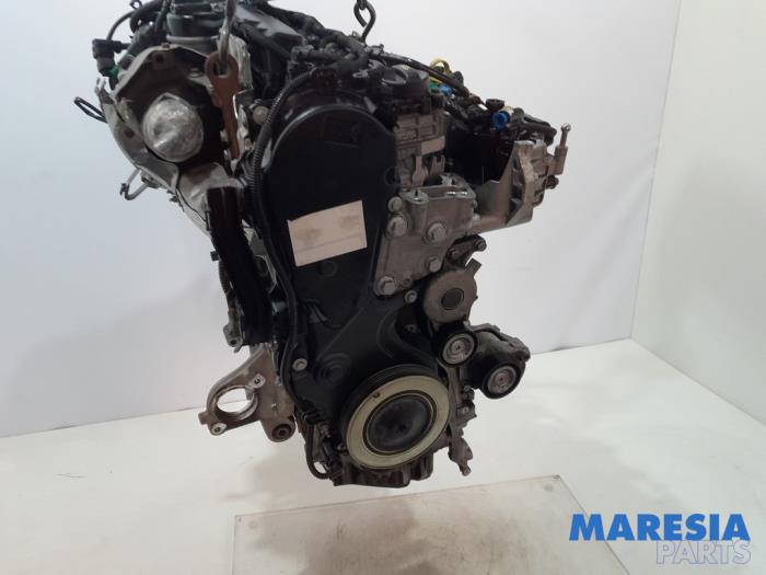 Engine from a Peugeot Expert (VA/VB/VE/VF/VY) 2.0 Blue HDi 120 16V 2021