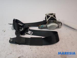 Used Rear seatbelt, right Peugeot 3008 I (0U/HU) 1.6 16V THP 155 Price € 39,00 Margin scheme offered by Maresia Parts