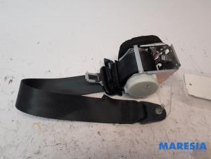 Used Rear seatbelt, left Peugeot 3008 I (0U/HU) 1.6 16V THP 155 Price € 39,00 Margin scheme offered by Maresia Parts