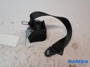 Used Front seatbelt, left Peugeot 3008 I (0U/HU) 1.6 16V THP 155 Price € 150,00 Margin scheme offered by Maresia Parts