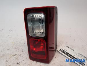 Used Rear fog light Renault Trafic (1FL/2FL/3FL/4FL) 1.6 dCi 95 Price € 30,25 Inclusive VAT offered by Maresia Parts