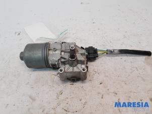 Used Front wiper motor Peugeot 208 I (CA/CC/CK/CL) 1.2 Vti 12V PureTech 82 Price € 24,99 Margin scheme offered by Maresia Parts