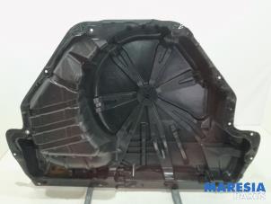 Used Spare wheel holder Renault Megane III Grandtour (KZ) 1.2 16V TCE 115 Price € 98,00 Margin scheme offered by Maresia Parts