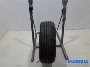 Used Tyre Lancia Ypsilon (312) 0.9 TwinAir 85 Price € 20,00 Margin scheme offered by Maresia Parts