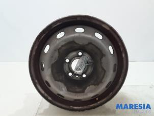 Used Wheel Renault Trafic (1FL/2FL/3FL/4FL) 1.6 dCi 95 Price € 33,28 Inclusive VAT offered by Maresia Parts
