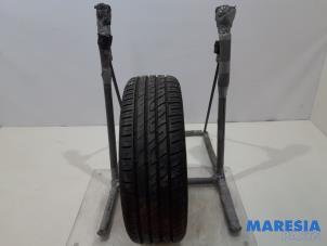 Used Tyre Citroen DS3 (SA) 1.2 12V PureTech 82 Price € 20,00 Margin scheme offered by Maresia Parts