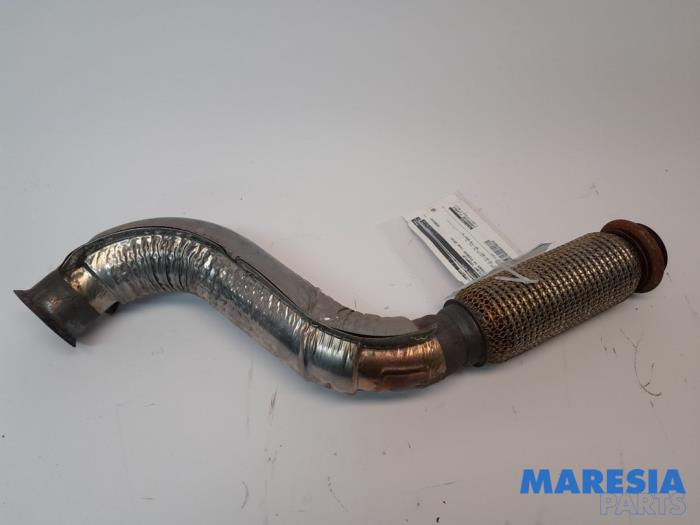 Exhaust front section from a Citroën C4 Picasso (3D/3E) 1.2 12V PureTech 130 2018