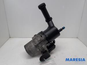 Used Power steering pump Peugeot 3008 I (0U/HU) 1.6 16V THP 155 Price € 262,50 Margin scheme offered by Maresia Parts
