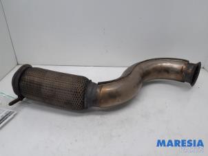 Used Exhaust front section Peugeot 3008 I (0U/HU) 1.6 16V THP 155 Price € 75,00 Margin scheme offered by Maresia Parts