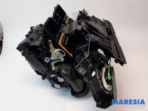 Used Heater housing Renault Megane III Grandtour (KZ) 1.2 16V TCE 115 Price € 374,00 Margin scheme offered by Maresia Parts