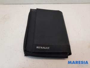 Used Instruction Booklet Renault Megane III Grandtour (KZ) 1.2 16V TCE 115 Price € 45,00 Margin scheme offered by Maresia Parts