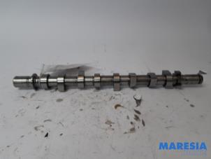 Used Camshaft Renault Kangoo Express (FW) 1.5 dCi 90 FAP Price € 127,05 Inclusive VAT offered by Maresia Parts