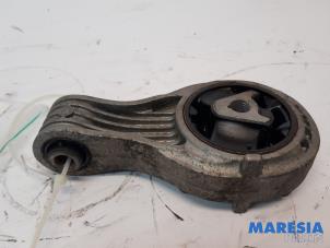 Used Engine mount Peugeot Expert (VA/VB/VE/VF/VY) 2.0 Blue HDi 120 16V Price € 84,70 Inclusive VAT offered by Maresia Parts