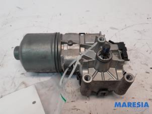 Used Front wiper motor Peugeot 208 I (CA/CC/CK/CL) 1.2 Vti 12V PureTech 82 Price € 24,99 Margin scheme offered by Maresia Parts