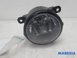 Used Fog light, front right Peugeot Expert (VA/VB/VE/VF/VY) 2.0 Blue HDi 120 16V Price € 18,15 Inclusive VAT offered by Maresia Parts