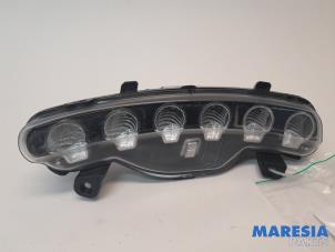 Usagé Veilleuse gauche Citroen DS3 (SA) 1.2 12V PureTech 82 Prix € 75,00 Règlement à la marge proposé par Maresia Parts
