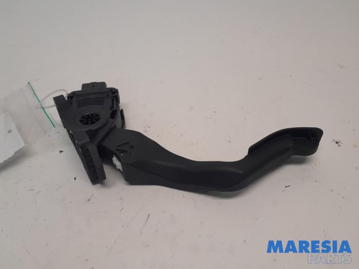 Begagnade Gaspedalsensor Peugeot 208 I (CA/CC/CK/CL) 1.2 Vti 12V PureTech 82 Pris € 20,00 Marginaltabell erbjuds av Maresia Parts