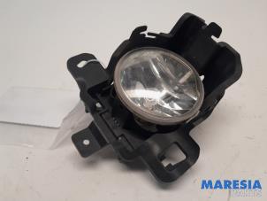 Used Fog light, front left Peugeot 208 I (CA/CC/CK/CL) 1.2 Vti 12V PureTech 82 Price € 15,00 Margin scheme offered by Maresia Parts