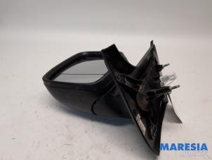 Used Wing mirror, left Renault Trafic (1FL/2FL/3FL/4FL) 1.6 dCi 95 Price € 72,60 Inclusive VAT offered by Maresia Parts