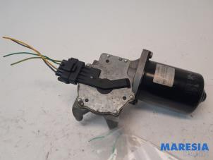 Used Front wiper motor Peugeot Expert (G9) 2.0 HDiF 16V 130 Price € 48,40 Inclusive VAT offered by Maresia Parts
