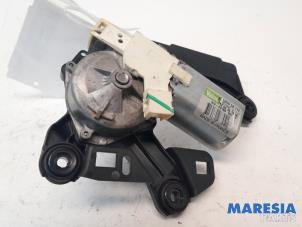Used Rear wiper motor Peugeot Expert (G9) 2.0 HDiF 16V 130 Price € 127,05 Inclusive VAT offered by Maresia Parts